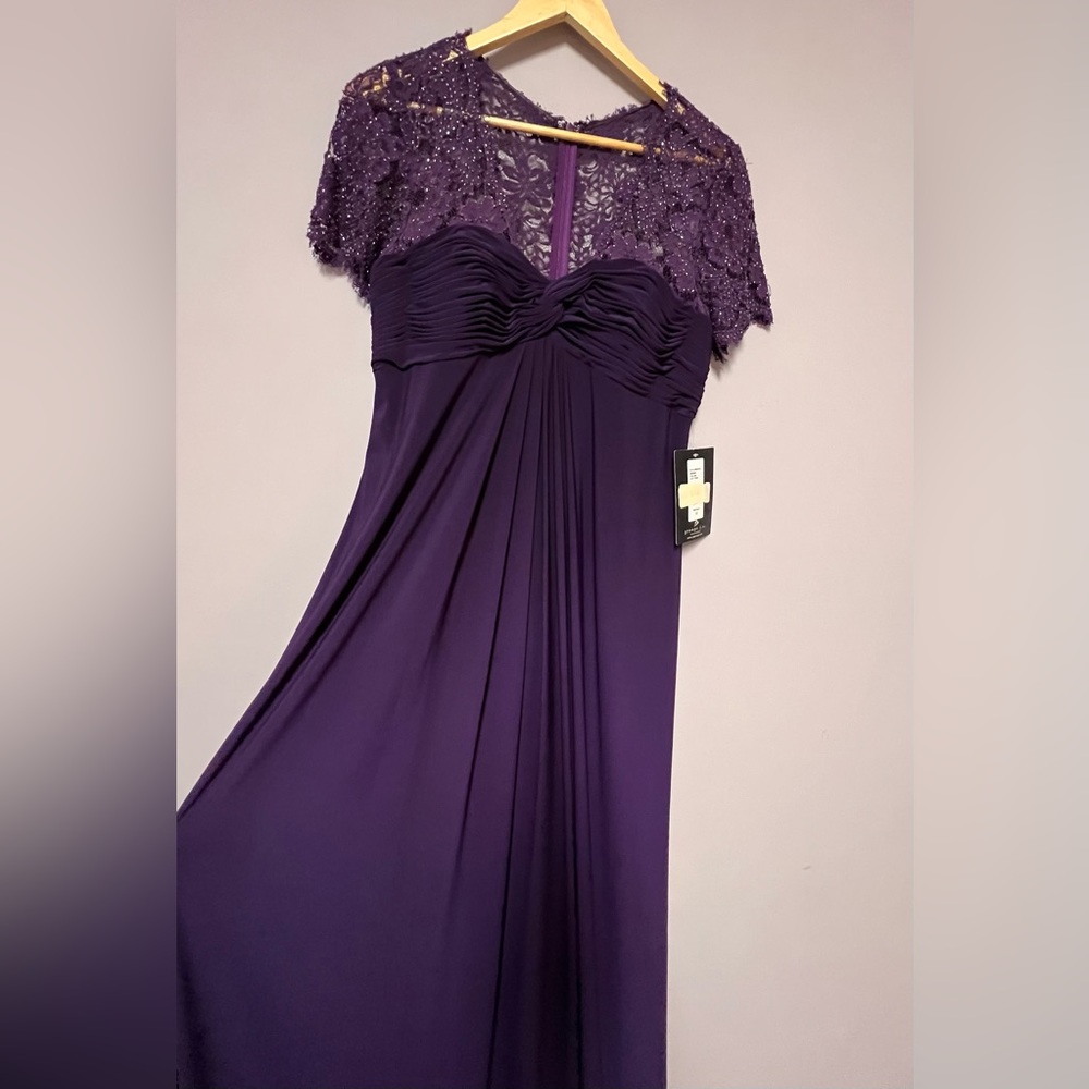 NwT JS Boutique LACE Beads PURPLE Gown LONG Dress WOMEN 10